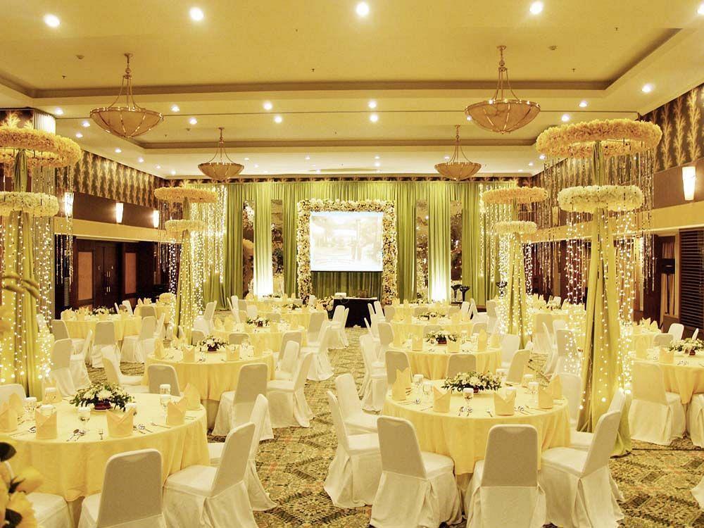 Aston Tropicana Hotel Бандунг Экстерьер фото