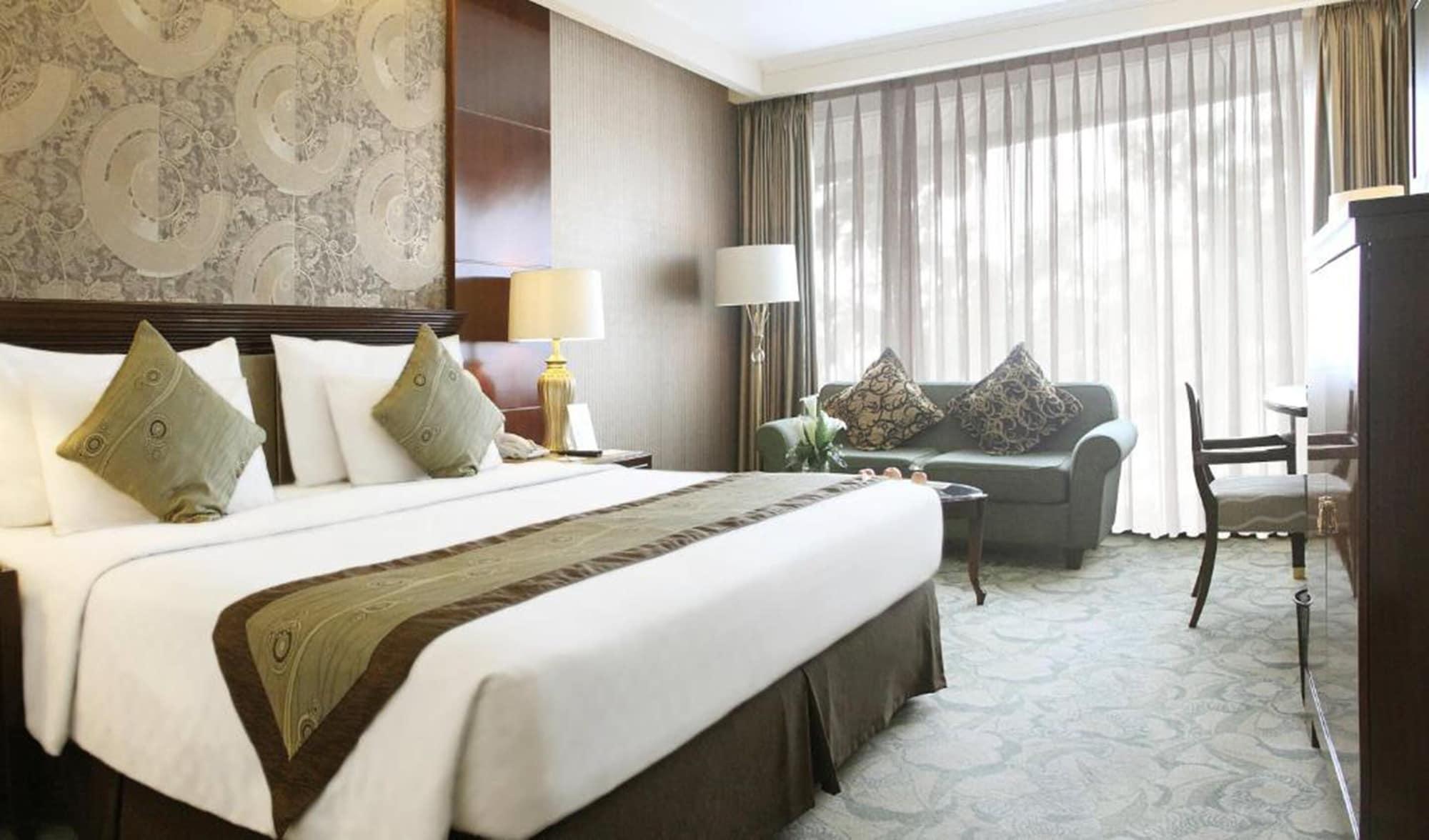 Aston Tropicana Hotel Бандунг Экстерьер фото